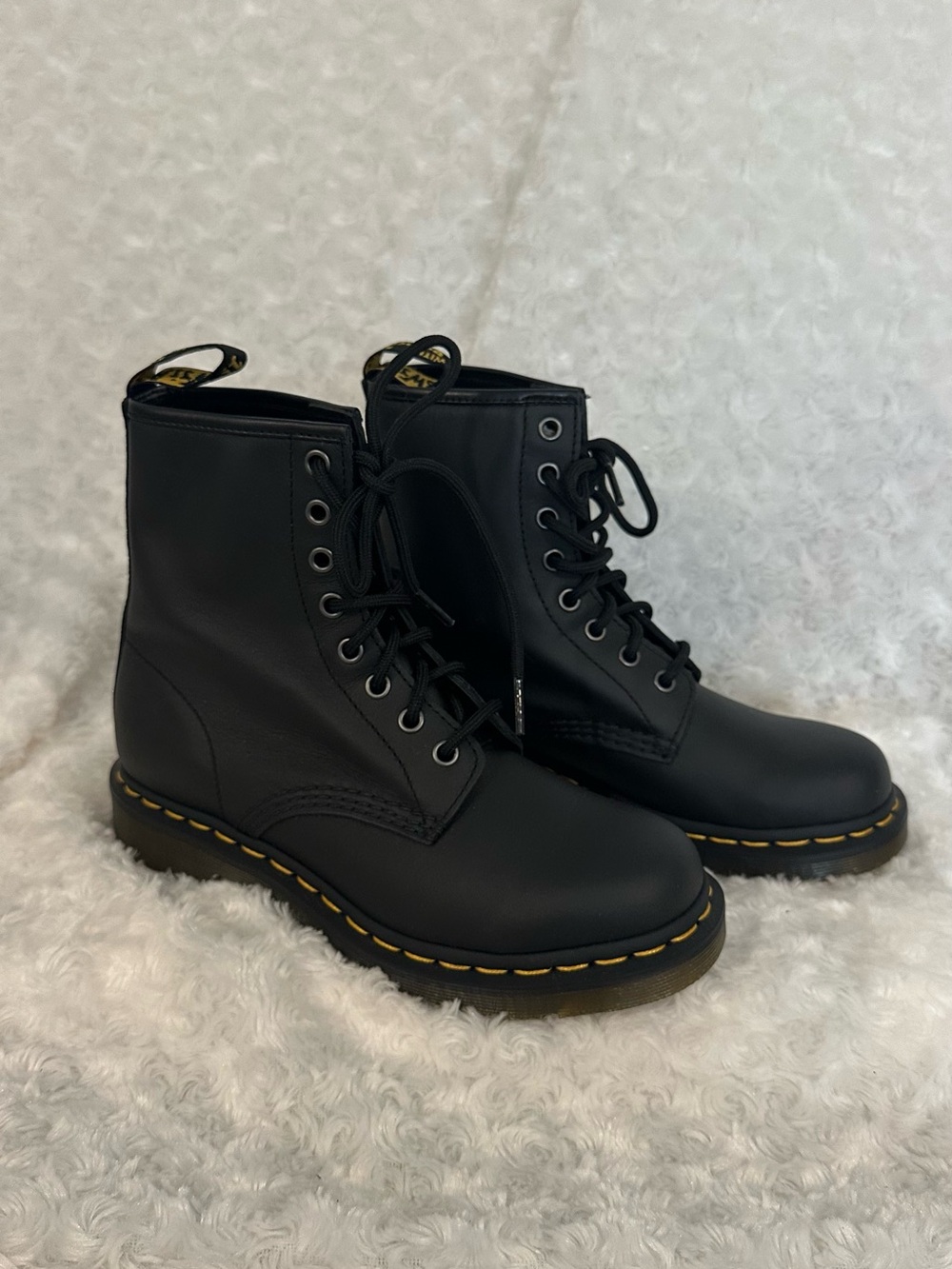 (NWOT) Dr. Martens Women's 1460 W Nappa Leather